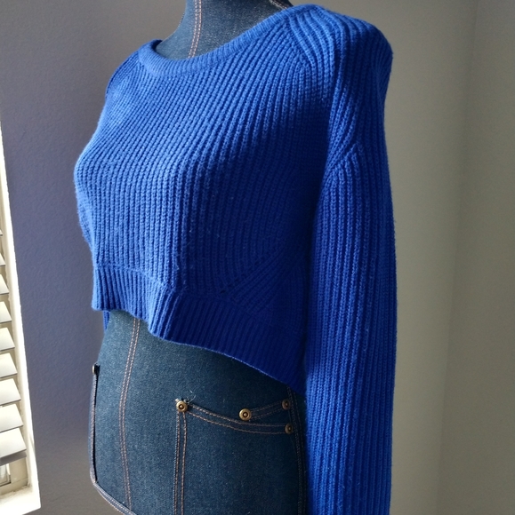 Crop top sweater - Picture 5 of 12